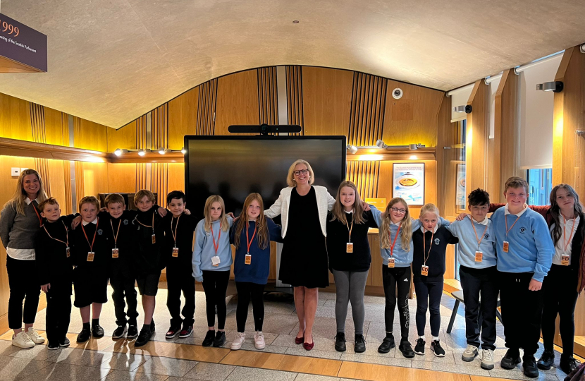 Lilliesleaf Primary tour Scottish Parliament and meet local MSP