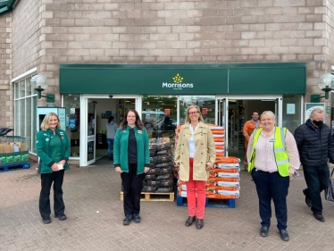  Photo of Rachael Hamilton MSP outside the Hawick Morrisons store with Community Champions Rachel Lewis and Susan Robson, as well as Sarah Stewart, the Store Manager.